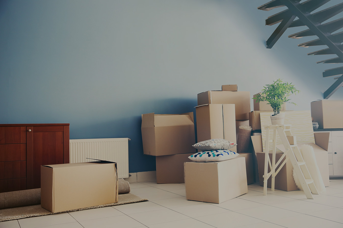 Haushaltsauflösung – leeres Zimmer nach der Räumung